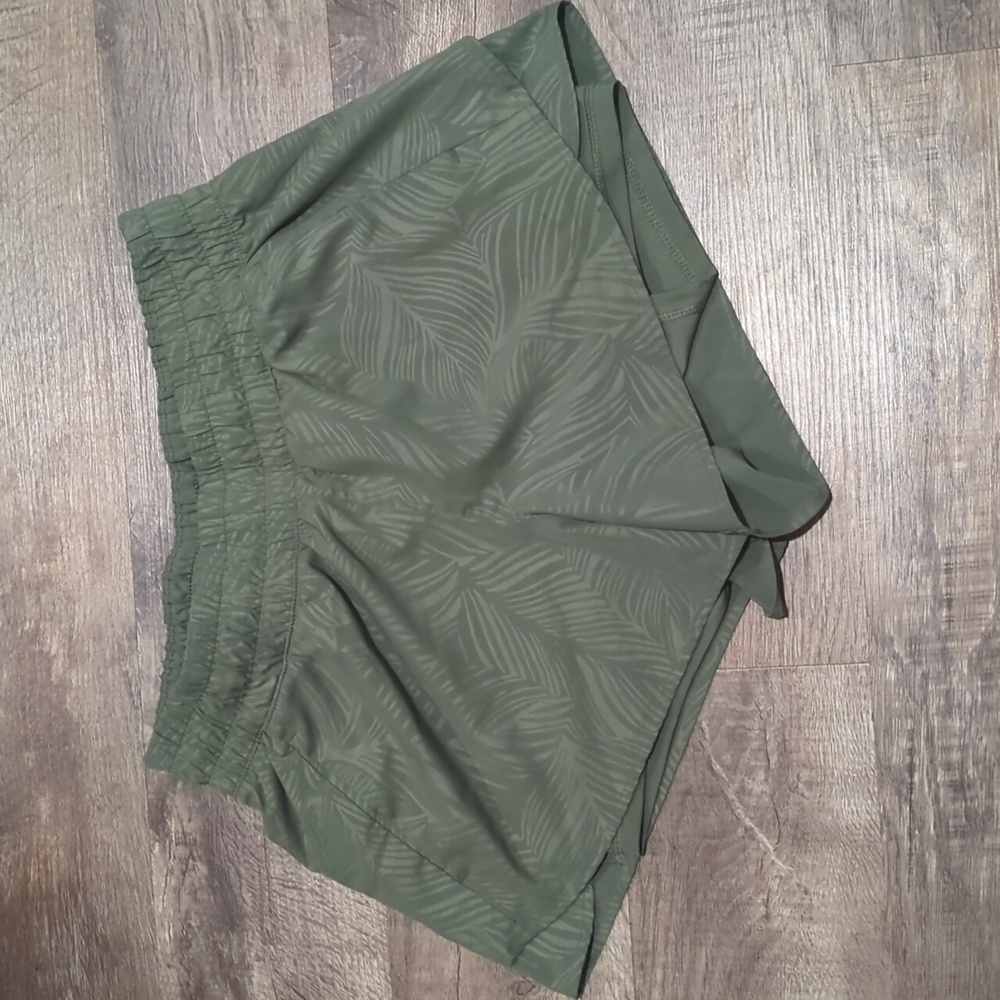 Assorted Activewear Bundle - image 3